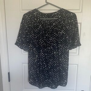 Apt. 9 Flowing Monochrome Patterned Blouse